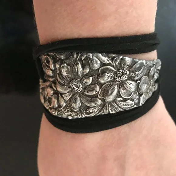 Sterling Silver Cuff Bracelet Leather Yoga Wrap Tie Antique Floral 925 Victorian - Picture 3 of 7